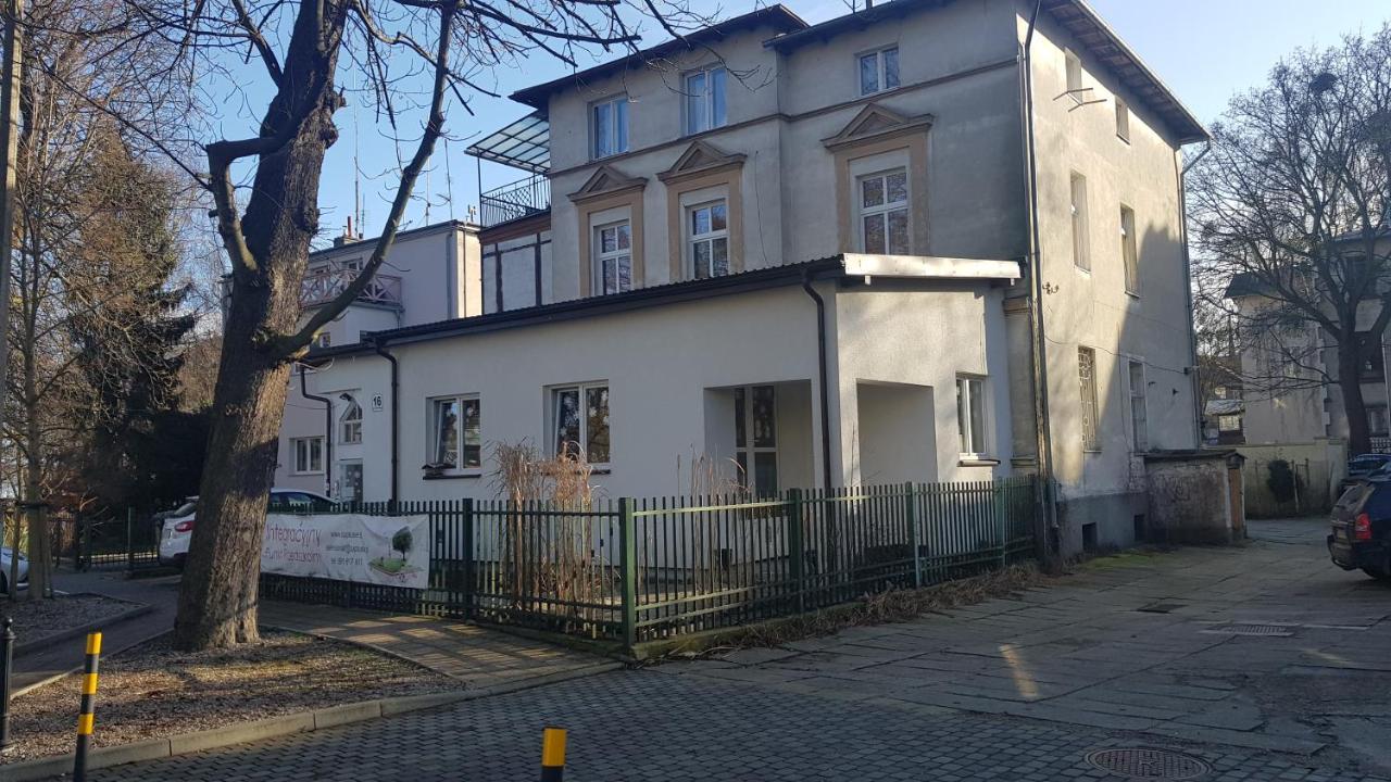 Studiospanie Art Studio I Small Sopot Exteriör bild